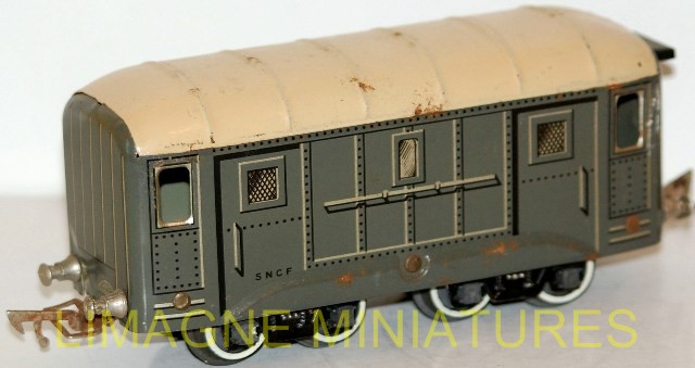 Le fourgon wagon à bagages JEP (réf. 5771 B), L. 24 cm Le fourgon wagon à bagages JEP (réf. 5771 B), L. 24 cm